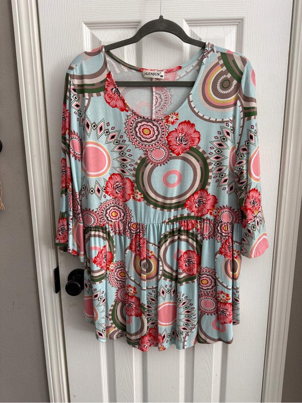 Floral & Geometric Print Light Blue Peplum Top 2xl Bohemian style